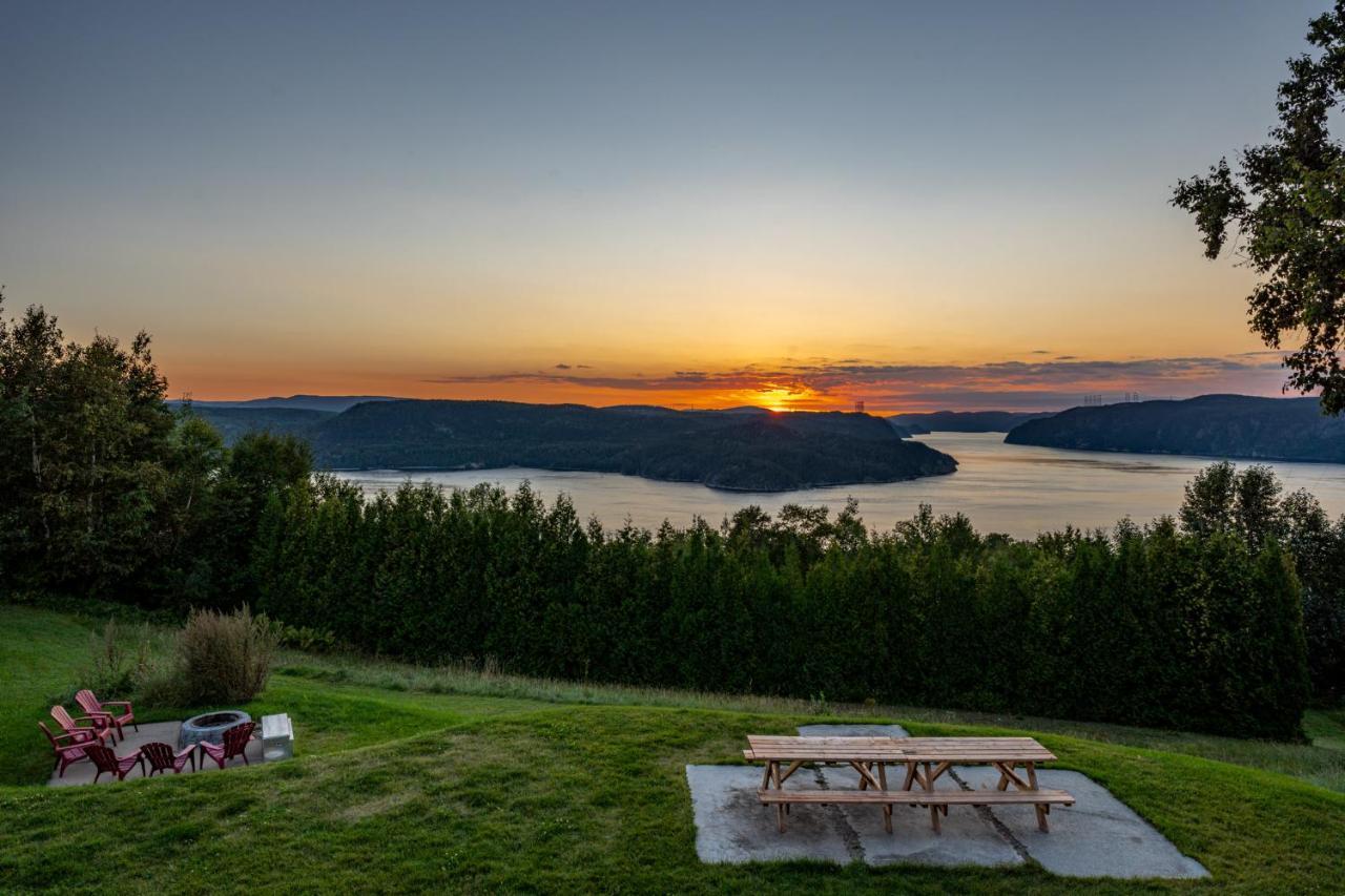 Montfjord - Chalets, Vue Spectaculaire Et Spa. Chantafjord #4 Sacre-Coeur Εξωτερικό φωτογραφία