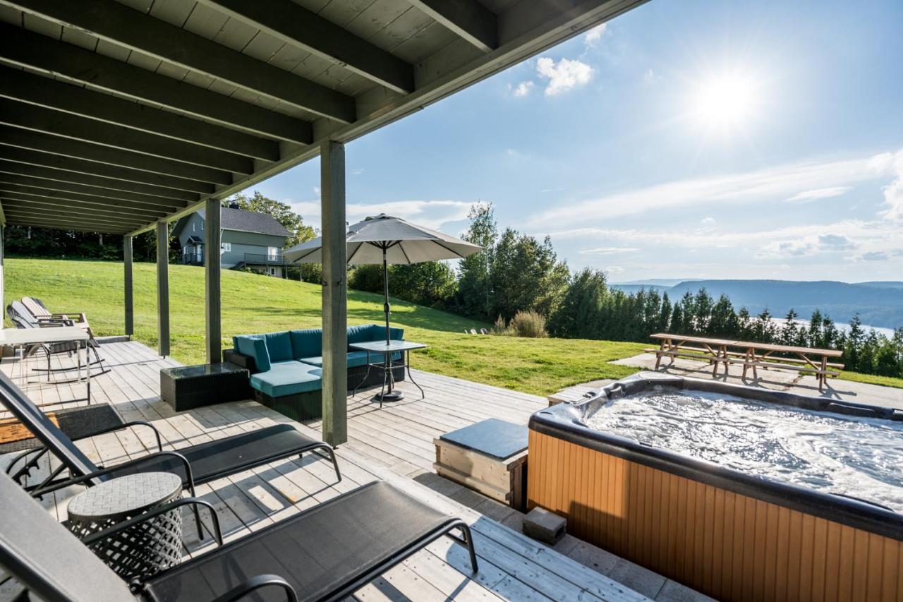 Montfjord - Chalets, Vue Spectaculaire Et Spa. Chantafjord #4 Sacre-Coeur Εξωτερικό φωτογραφία